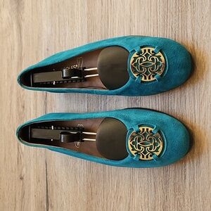 AEROSOLES STITCH'N TURN EXHIBET FLEXIBLE COMFORT SUEDE FLATS SIZE 9